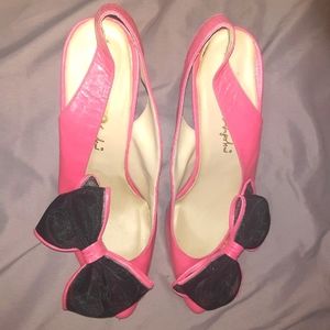 VINTAGE Enzo Angiolini brand sling back pumps